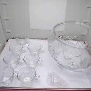 Rose Punch Bowl Set - Indiana Glass Company
